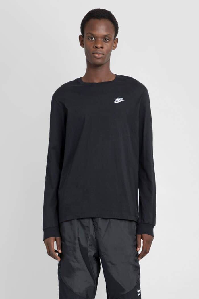 NIKE Long Sleeve T-shirt