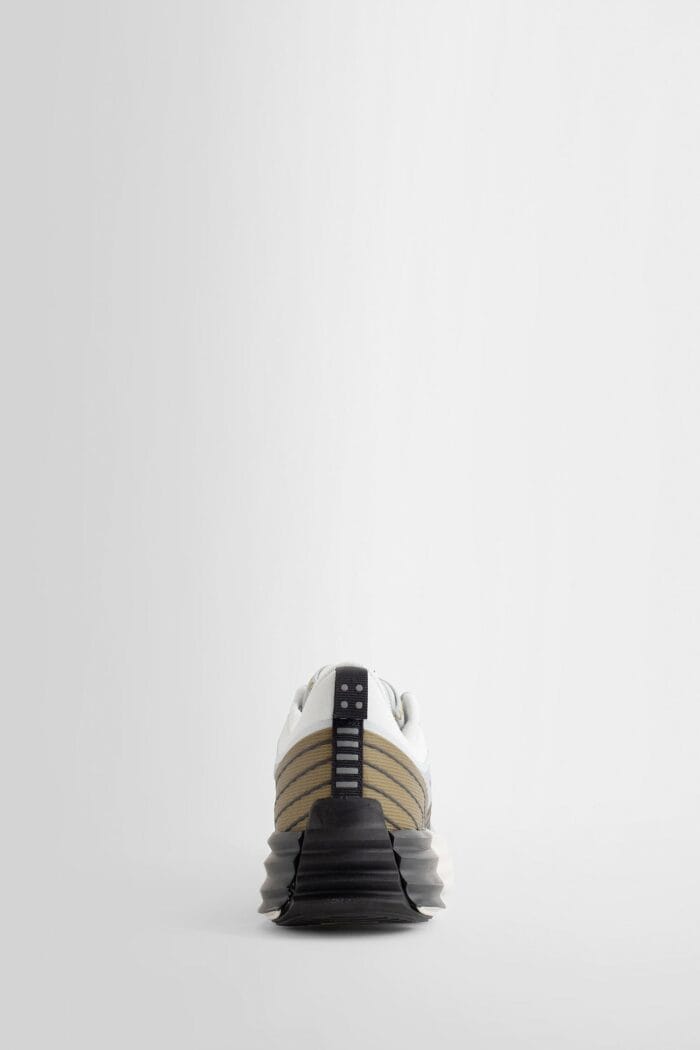 nike lunar roam sneakers NIKE Lunar Roam Sneakers