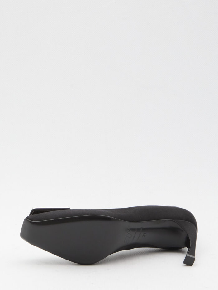 Roger Vivier Trompette satin pumps