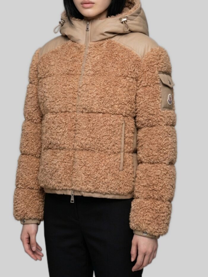 Moncler Short Alpestre teddy down jacket
