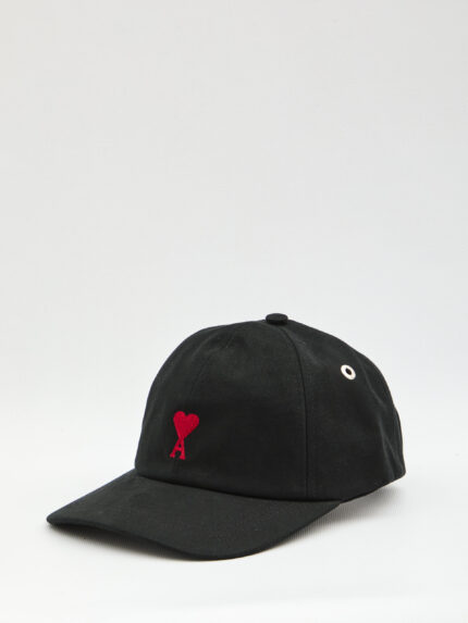 Ami Paris Ami de Coeur cap