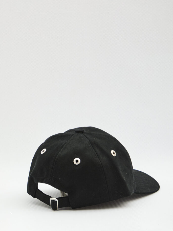Ami Paris Ami de Coeur cap
