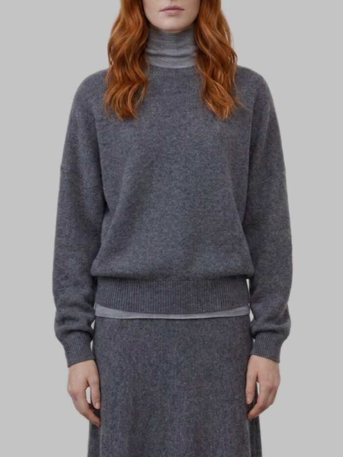 lisa yang graphite veira sweater Lisa Yang Graphite Veira sweater