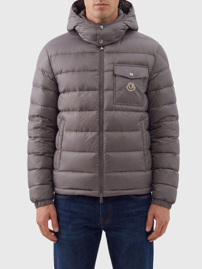 moncler verith short hooded down jacket Moncler Verith short hooded down jacket