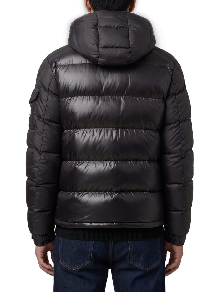 Moncler Short Maya down jacket