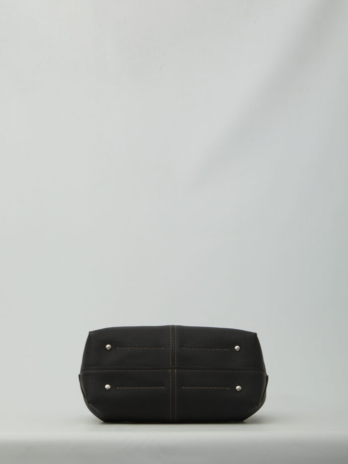 Tod's Small hammered leather shopping bag
