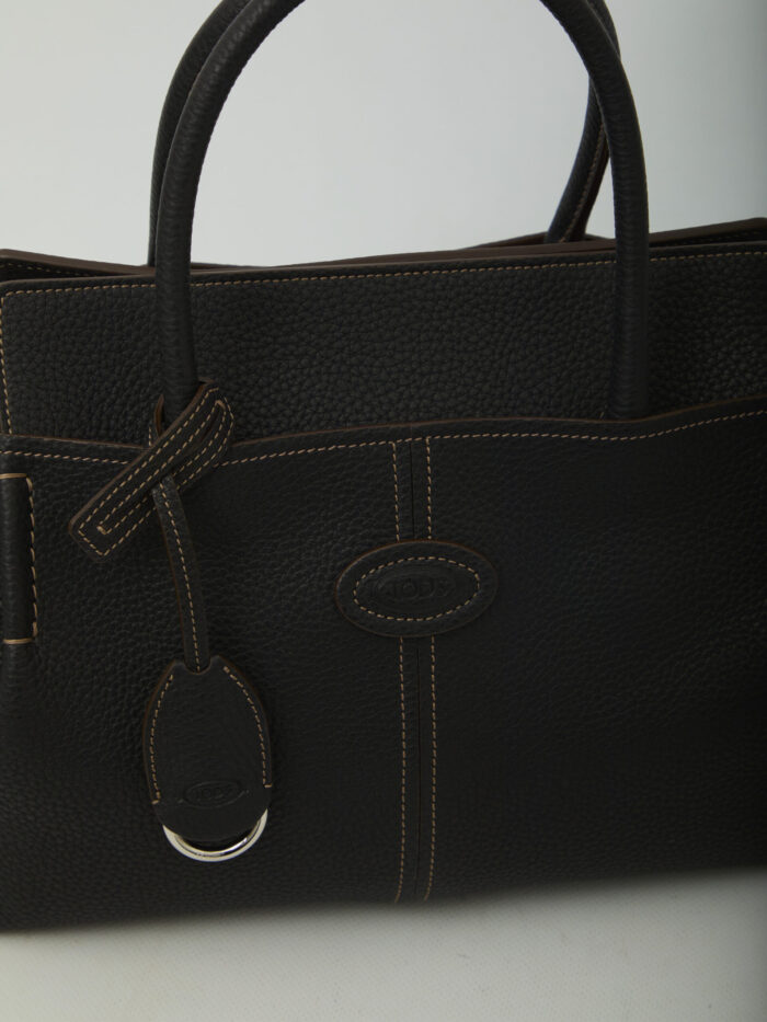 Tod's Small hammered leather shopping bag