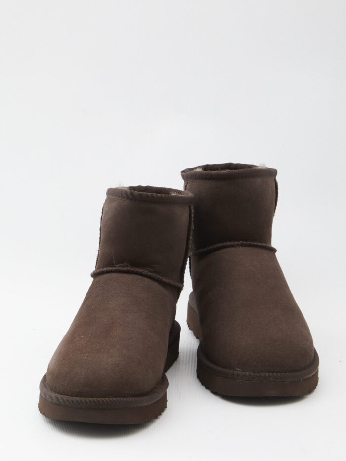 Ugg Women's Classic Mini II boots