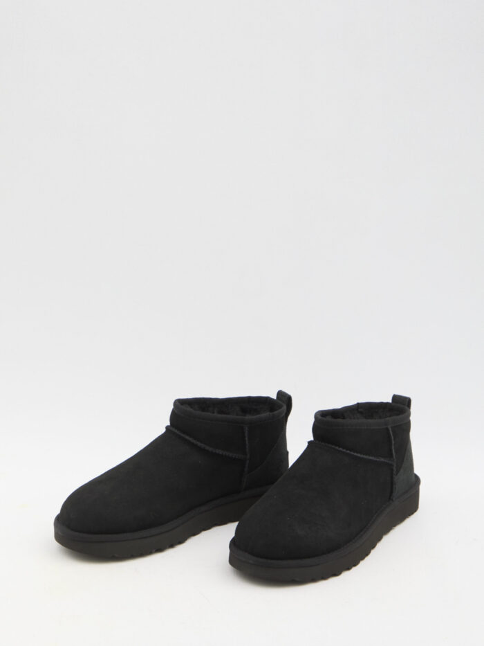Ugg Women's Classic Ultra Mini boots