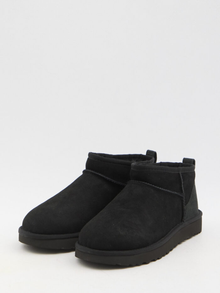 Ugg Women's Classic Ultra Mini boots