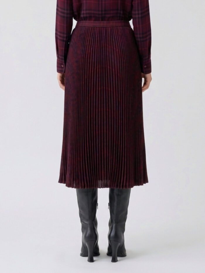 Burberry Pleated wool midi skirt