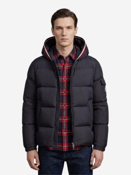 Moncler Short Lacfroid down jacket