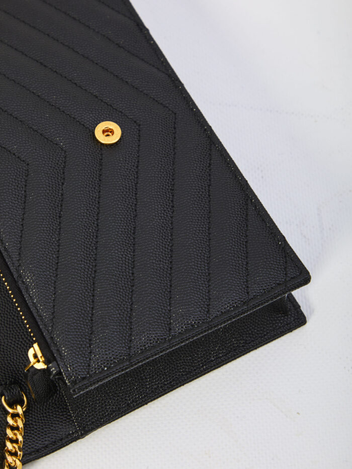 Saint Laurent Envelope clutch with chain