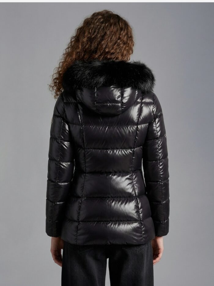 Moncler Short Fulmar down jacket