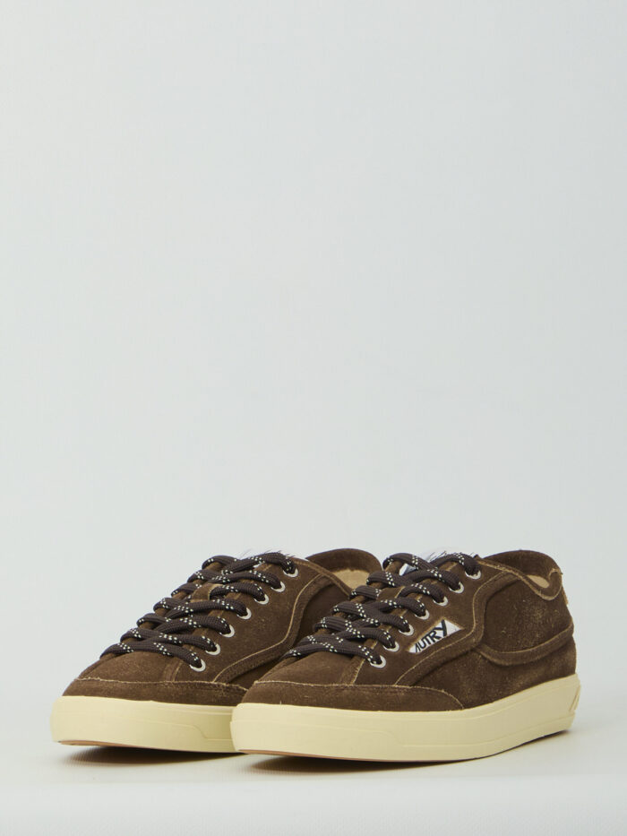 Autry Windscape low sneakers in Mustang suede