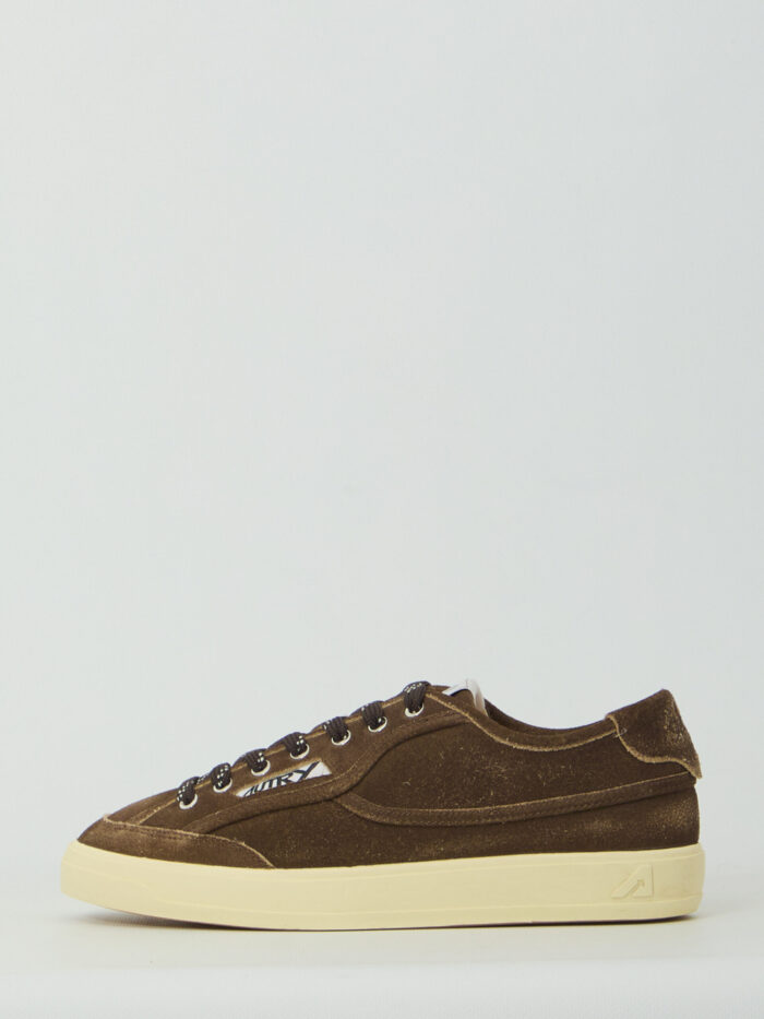 Autry Windscape low sneakers in Mustang suede
