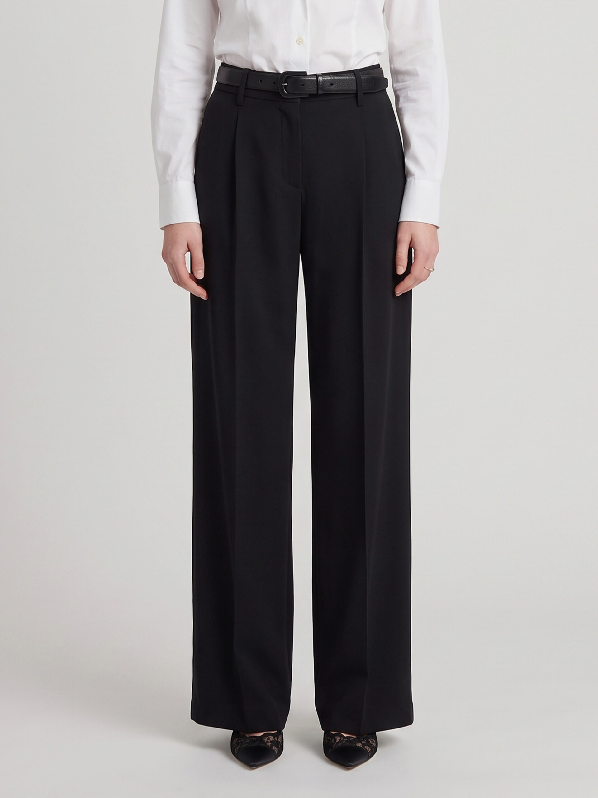 Sutton New York Straight leg canvas trousers