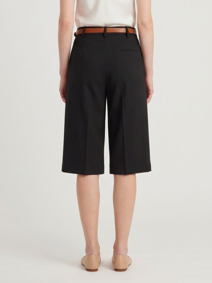Sutton New York Black stretch canvas bermuda shorts