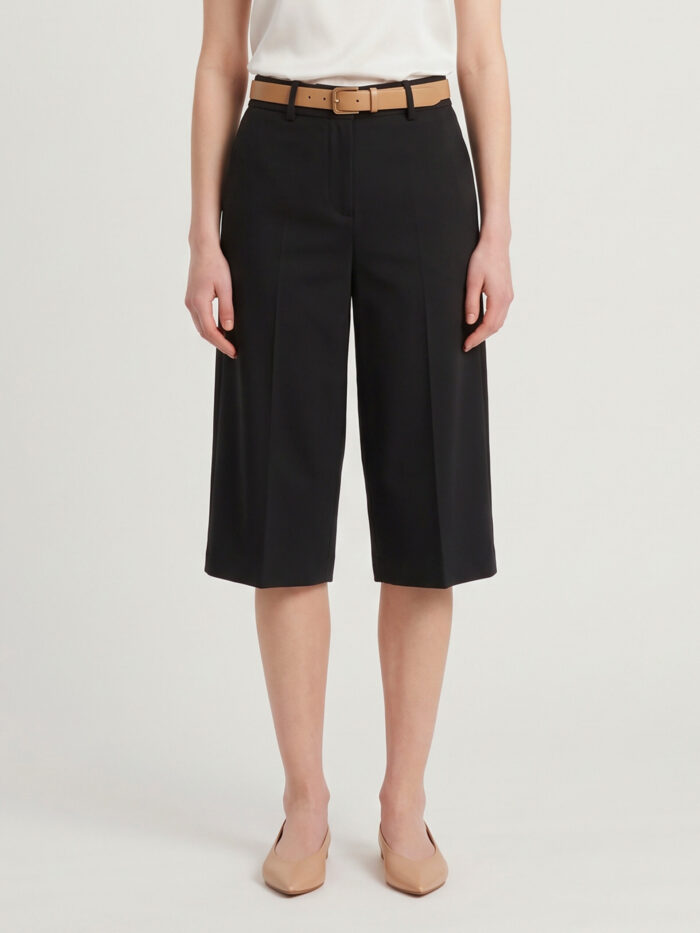 Sutton New York Black stretch canvas bermuda shorts