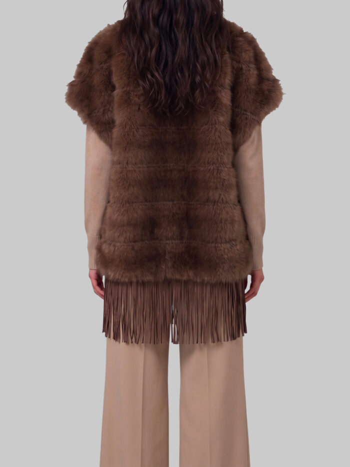Uncommon Faux fur cape with fringe