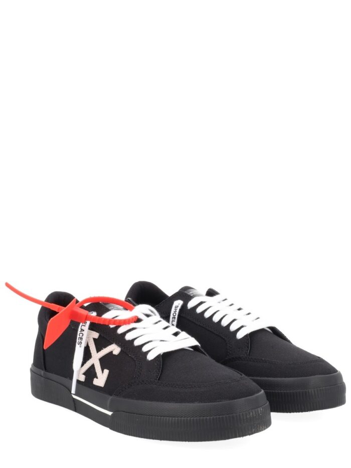Off-white SNEAKER "VULC LOW"