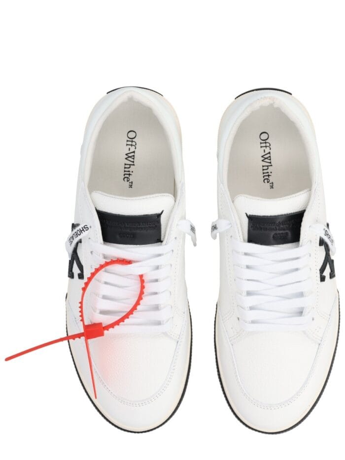 Off-white SNEAKER "VULC LOW"