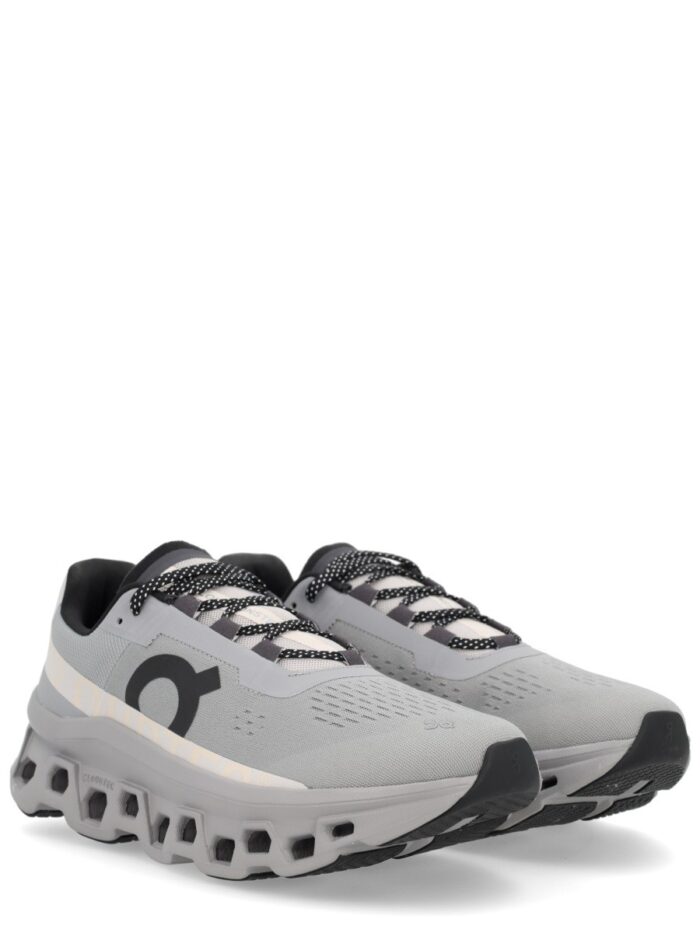 ON "CLOUDMONSTER" SNEAKER