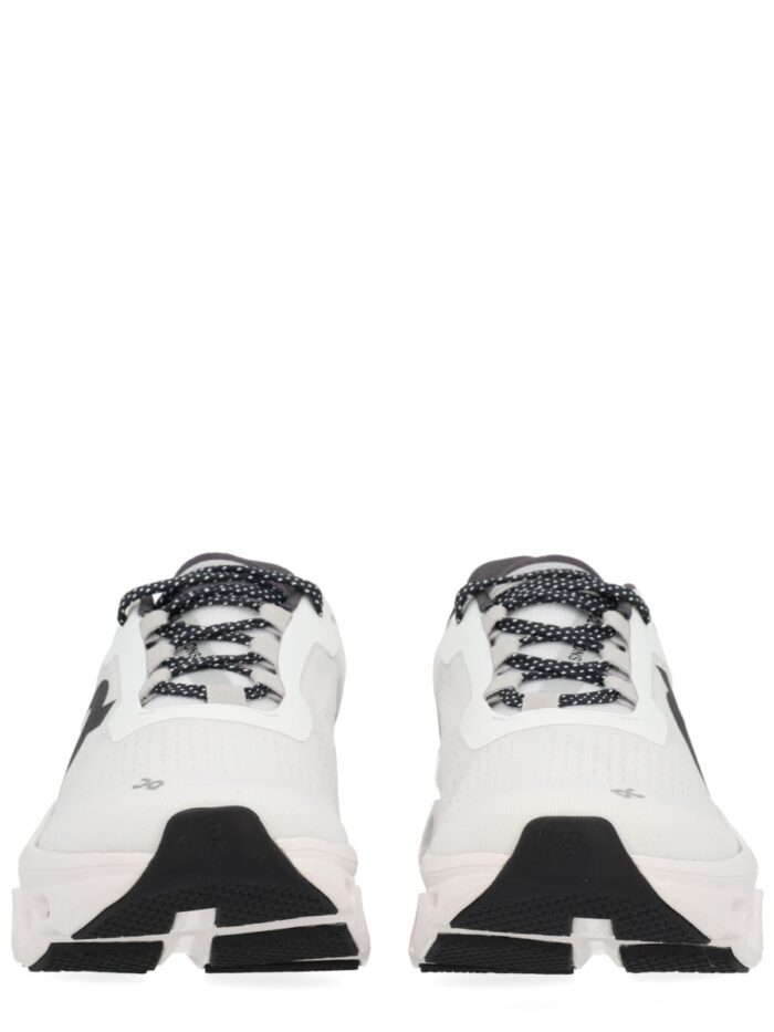 ON "CLOUDMONSTER" SNEAKER