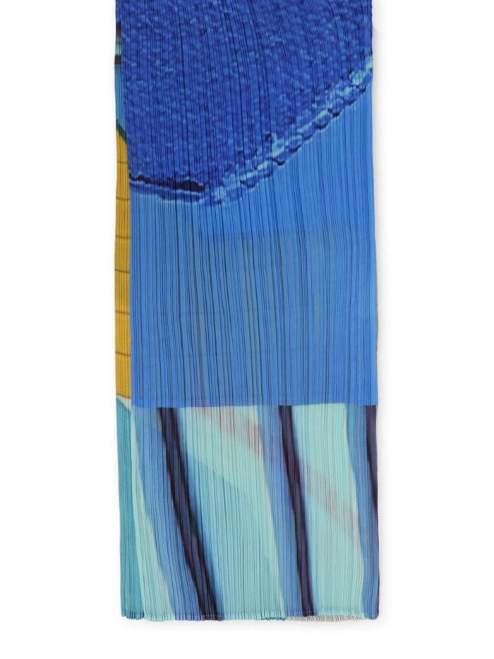 PLEATS PLEASE ISSEY MIYAKE STOLA "CITY COLLAGE MADAME-T"