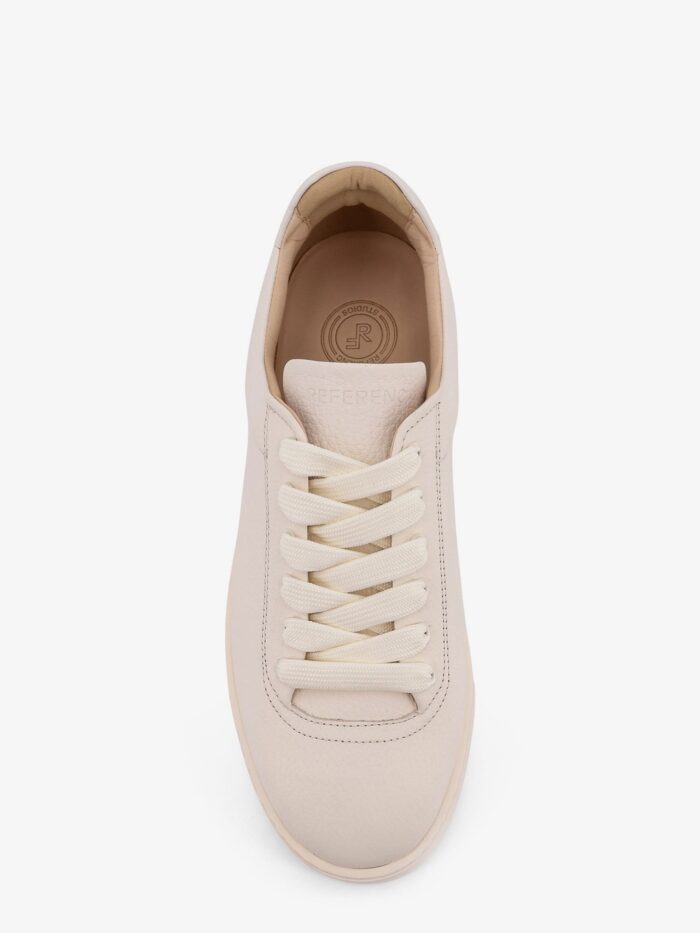 REFERENCE The Cassetta Leather Sneakers