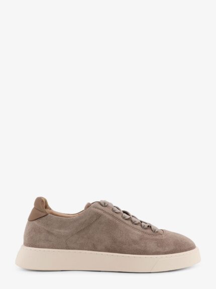 REFERENCE The Cassetta Suede Sneakers