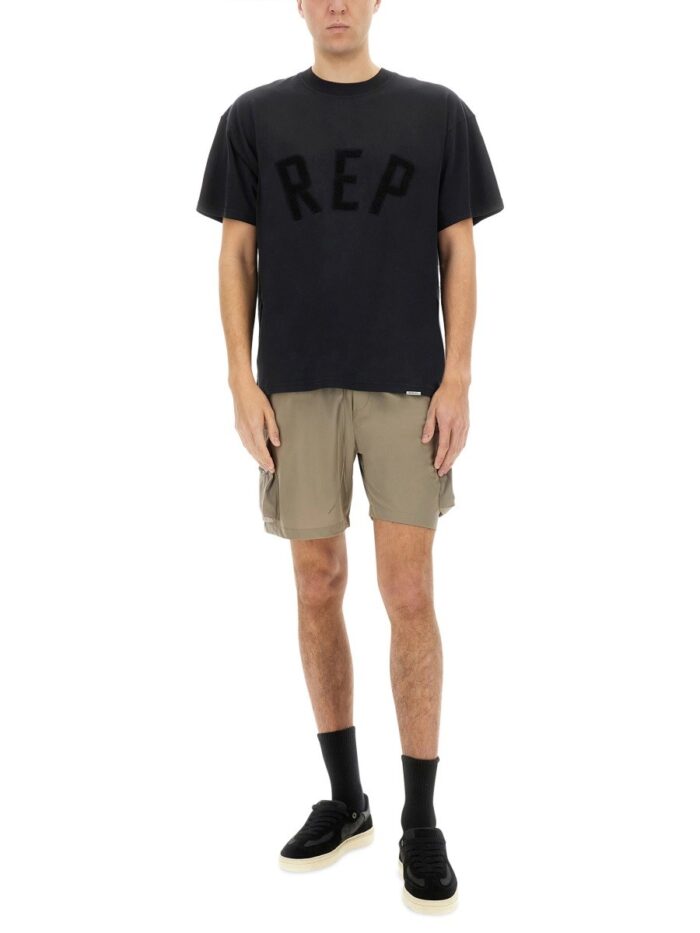 Represent CARGO SHORTS "247"