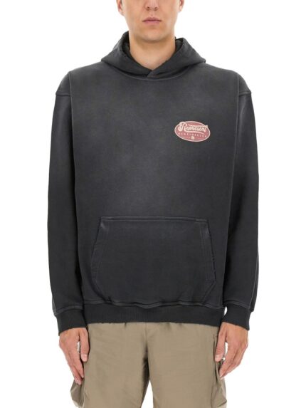 Represent "D+D BRITISH LUXURY" SWEATSHIRT
