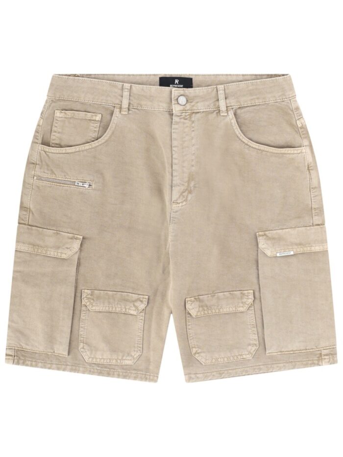 Represent SHORTS CARGO