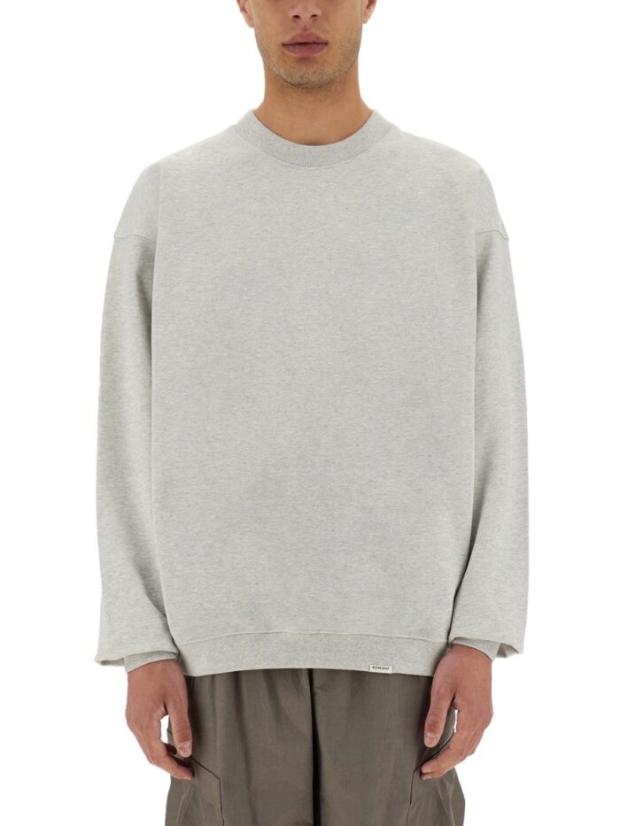 Represent SWEATSHIRT "INITIAL"