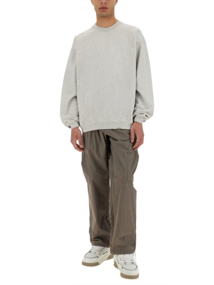Represent SWEATSHIRT "INITIAL"