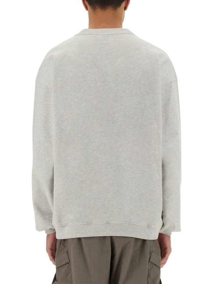 Represent SWEATSHIRT "INITIAL"
