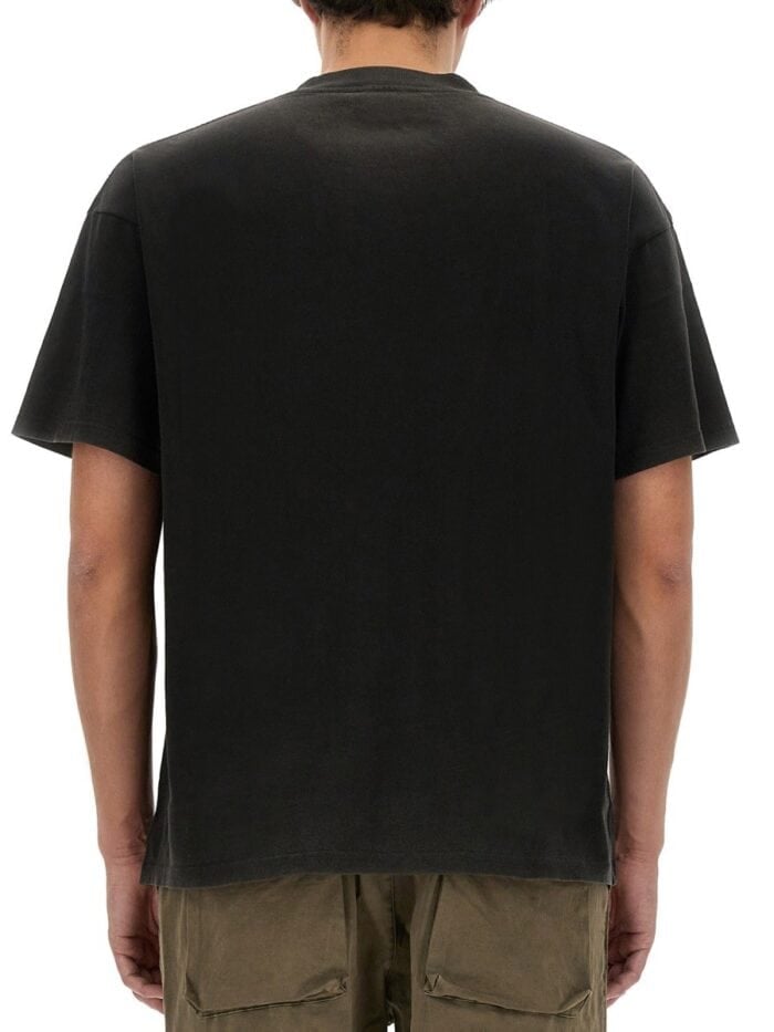 Represent "THOROUGHBRED" T-SHIRT