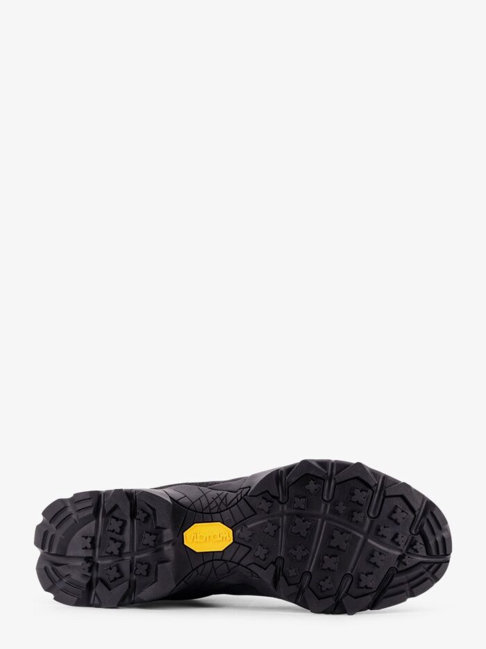Roa Neal Low-top Suede Sneakers