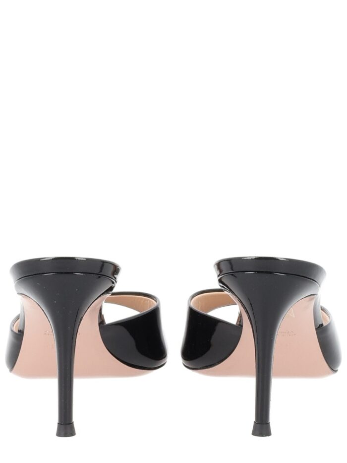 ROBERTO FESTA "BOA LIZ" DÉCOLLETÉ SHOE