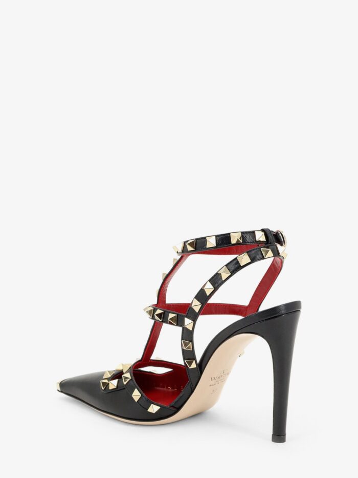 Valentino Garavani Rockstud Leather Pumps With Iconic Studs