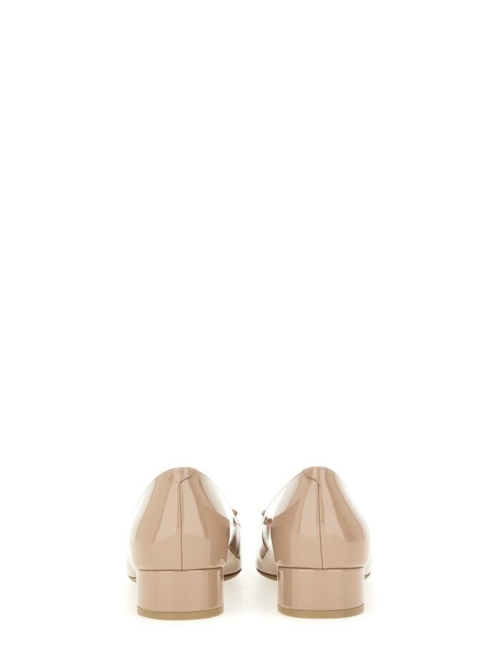 ROGER VIVIER DÉCOLLETÉ "ROUNDY"