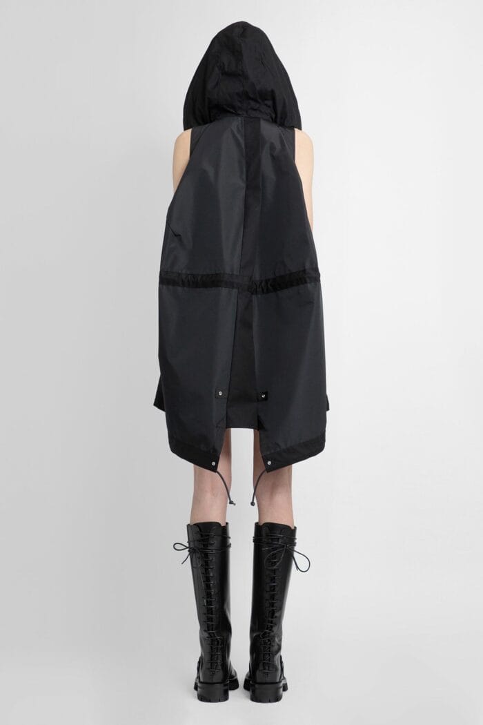 SACAI Taffeta Hooded Vest