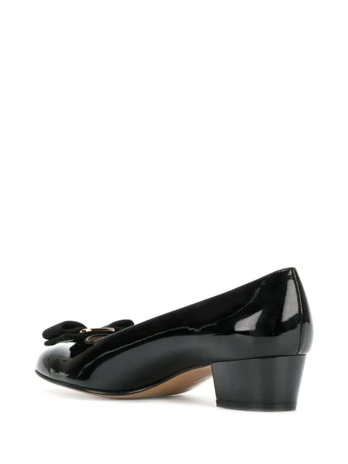 SALVATORE FERRAGAMO Vara Bow Pump