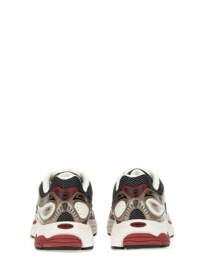 Saucony "PROGRID OMNI 9" SNEAKER