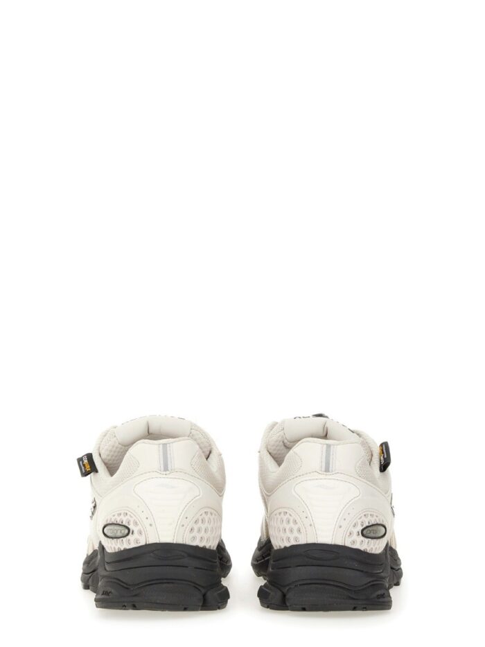 Saucony "PROGRID TRIUMPH 4" SNEAKER