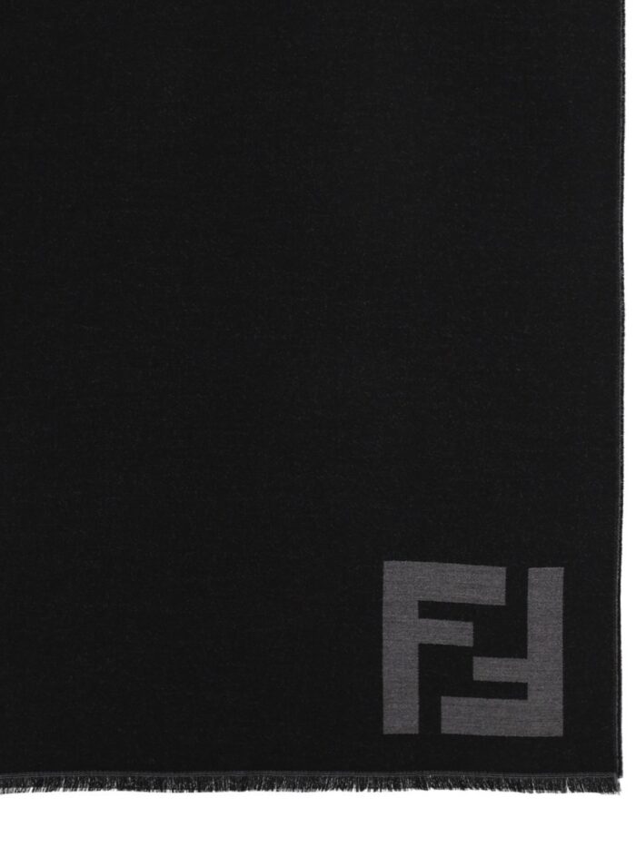 Fendi SCIARPA IN LANA