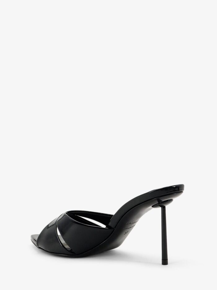 LE SILLA Shirley Patent Leather Sandals