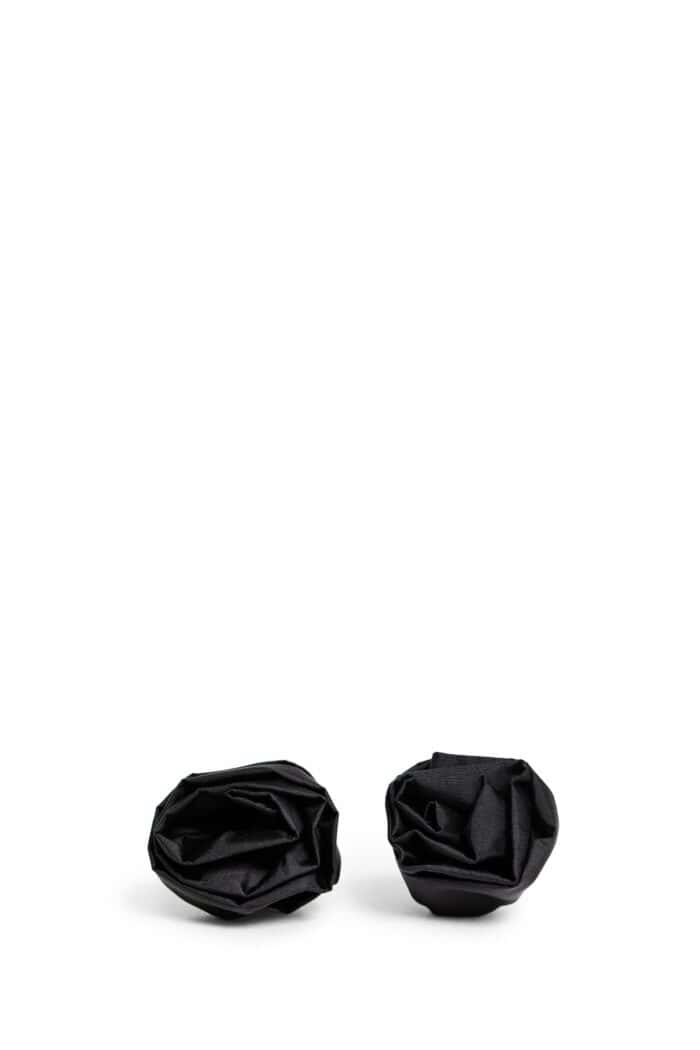 SIMONE ROCHA Rose Stud Earrings