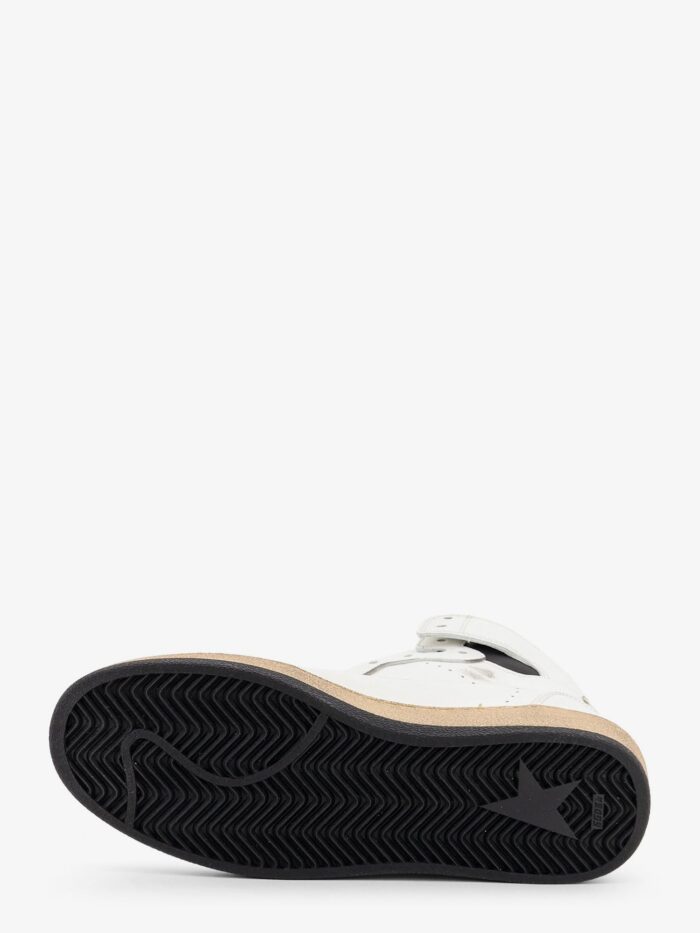 Golden Goose Deluxe Brand Sky Star Leather Sneakers With Iconic Side Logo